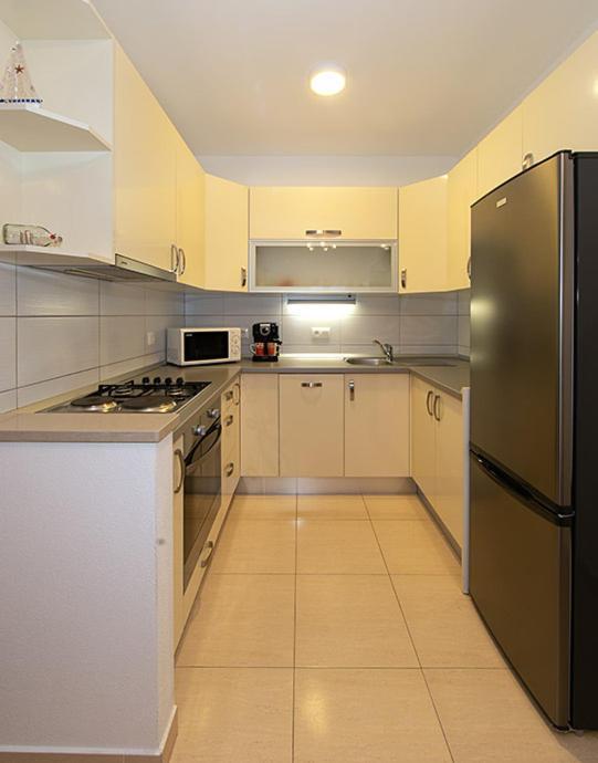 Apartmani Vice Брела Экстерьер фото