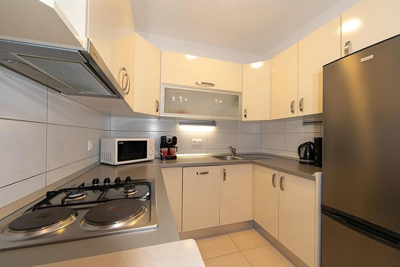 Apartmani Vice Брела Экстерьер фото