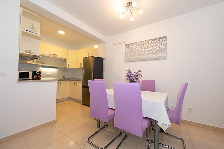 Apartmani Vice Брела Экстерьер фото