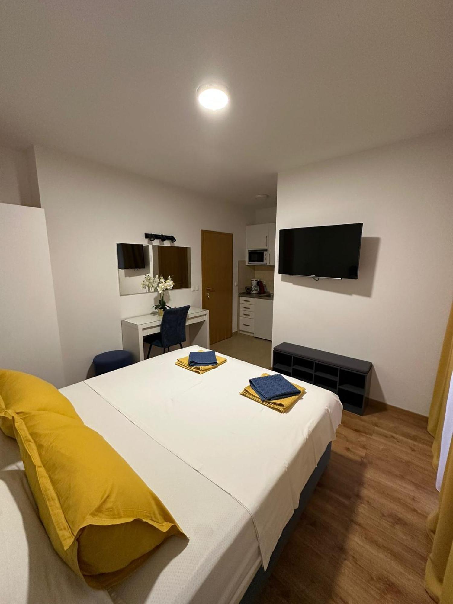 Apartmani Vice Брела Номер фото